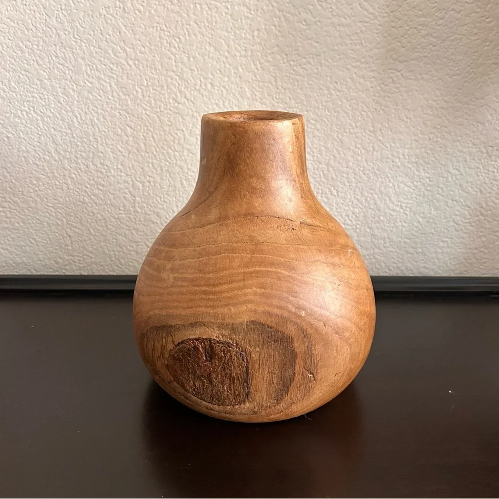 Handcrafted Paulownia Wood Vase – Rustic Brown Small Decorative Flower Vase 8”